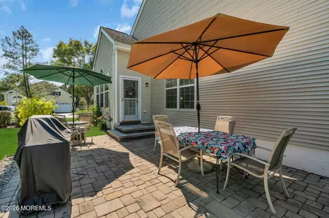 Exterior - 2 Appleby Ct, Jackson, NJ 08527 photo 8 of 12