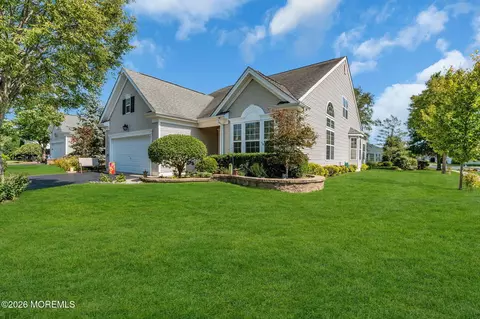 Exterior - 2 Appleby Ct, Jackson, NJ 08527 photo 5 of 12