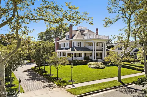 212 Crescent Pkwy, Sea Girt, NJ 08750