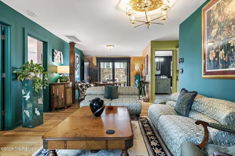 45 Mountainside Ave, Atlantic Highlands, NJ 07716