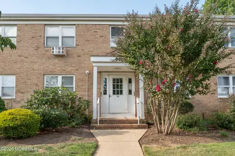 90 Stonehurst Blvd #C, Freehold, NJ 07728