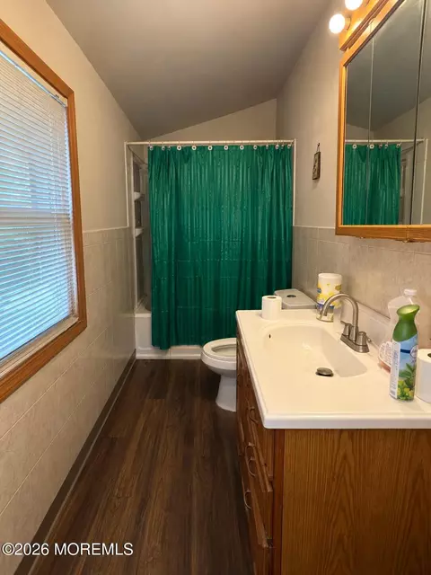 45 Myrtle Ave, Keansburg, NJ 07734