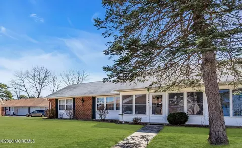 1134 A Argyll Cir, Lakewood, NJ 08701