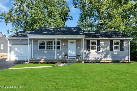 475 Lighthouse Dr, Manahawkin, NJ 08050