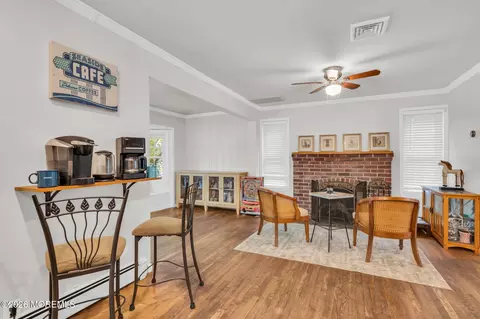 Dining - 428 Windsor St, Forked River, NJ 08731 photo 4 of 4