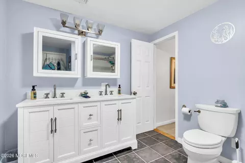 Bath - 428 Windsor St, Forked River, NJ 08731 photo 2 of 2
