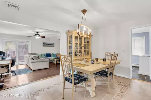 Dining - 428 Windsor St, Forked River, NJ 08731 photo 2 of 4