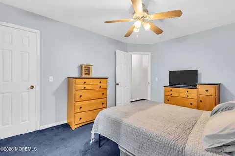 Bedroom - 428 Windsor St, Forked River, NJ 08731 photo 2 of 6