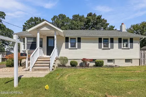 19 Tyndale Ave, Monroe Township, NJ 08831
