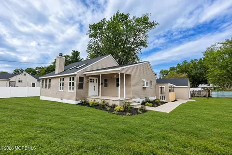 856 E Concourse, Keyport, NJ 07735
