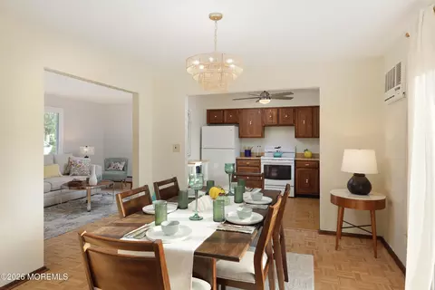 Dining - 253 Forest Ave, Middletown, NJ 07748 photo 2 of 4