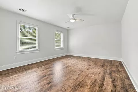 Bedroom - 24 Circle Dr, Rumson, NJ 07760 photo 4 of 6