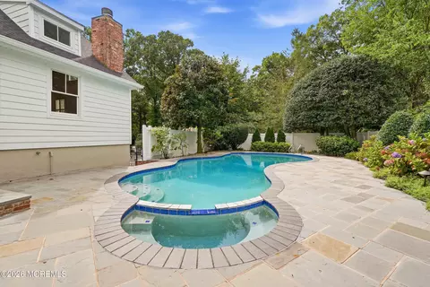 Exterior - 24 Circle Dr, Rumson, NJ 07760 photo 5 of 7