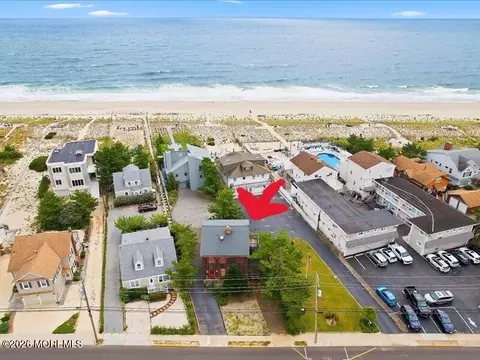 1410 Ocean Ave, Point Pleasant Beach, NJ 08742