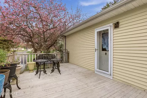 Exterior - 376 Cook Rd, Jackson, NJ 08527 photo 6 of 15
