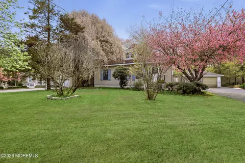 Exterior - 376 Cook Rd, Jackson, NJ 08527 photo 3 of 15