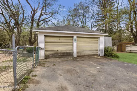 Exterior - 376 Cook Rd, Jackson, NJ 08527 photo 14 of 15