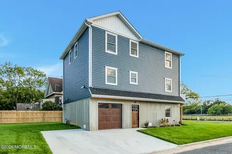 40 Roland St, Keansburg, NJ 07734