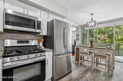 1615 Park Ave #1C, Asbury Park, NJ 07712