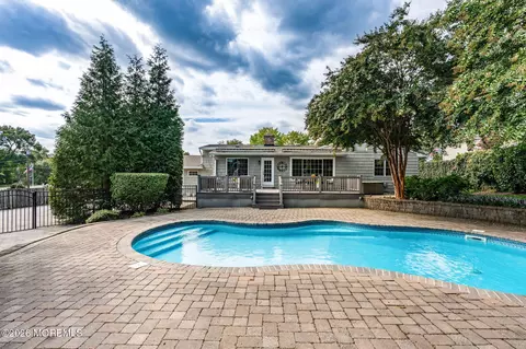 Exterior - 824 William Dr, Brielle, NJ 08730 photo 16 of 24