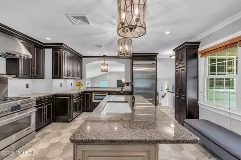 Kitchen - 824 William Dr, Brielle, NJ 08730 photo 2 of 6