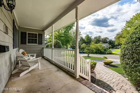 Exterior - 824 William Dr, Brielle, NJ 08730 photo 4 of 24