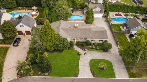 View/Area - 824 William Dr, Brielle, NJ 08730 photo 2 of 15