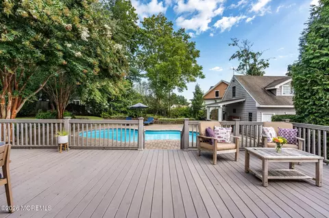 Exterior - 824 William Dr, Brielle, NJ 08730 photo 7 of 24