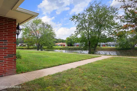 351 Dorchester Dr # A, Lakewood, NJ 08701