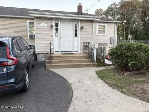 137 Port Monmouth Rd #A & B, Keansburg, NJ 07734