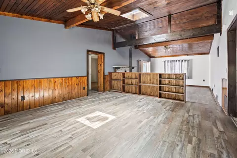 Living - 17 May Blvd, Jackson, NJ 08527 photo 3 of 3