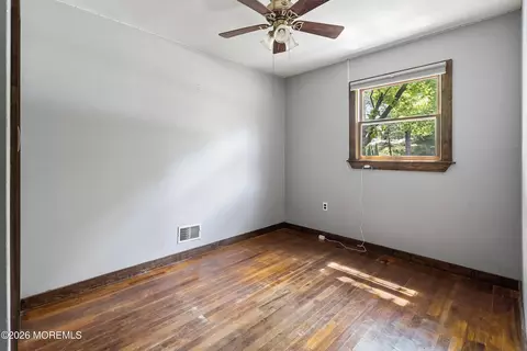 Bedroom - 17 May Blvd, Jackson, NJ 08527 photo 3 of 4