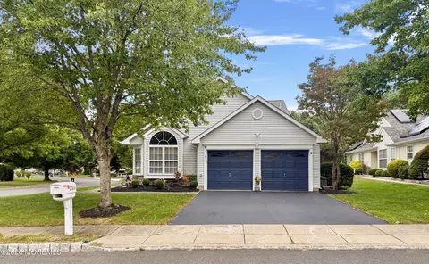 2761 Rockport Ln, Toms River, NJ 08755