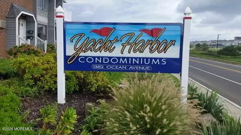 1382 Ocean Ave #9A, Sea Bright, NJ 07760