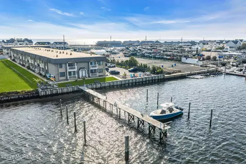 1382 Ocean Ave #9A, Sea Bright, NJ 07760