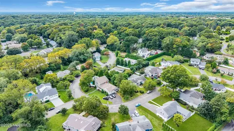 View/Area - 712 Howell Dr, Brielle, NJ 08730 photo 9 of 14