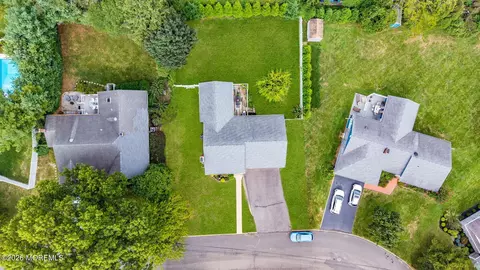 View/Area - 712 Howell Dr, Brielle, NJ 08730 photo 1 of 14