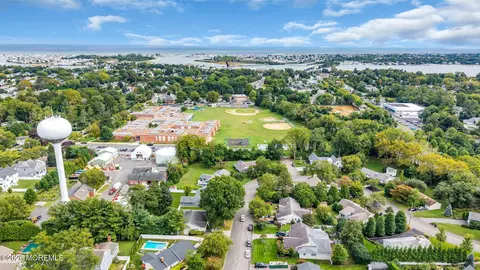 View/Area - 712 Howell Dr, Brielle, NJ 08730 photo 10 of 14