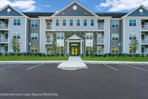 750 Lighthouse Dr #4201, Barnegat, NJ 08005