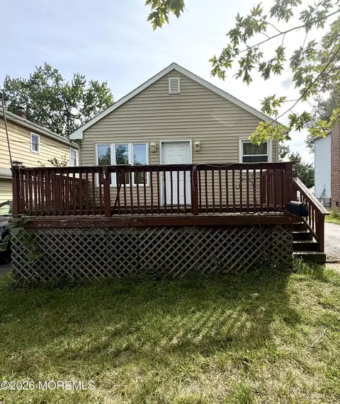 124 Burlington Ave, Leonardo, NJ 07737