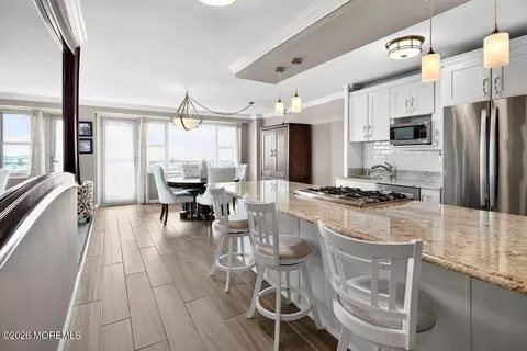 28 Riverside Ave, Red Bank, NJ 07701