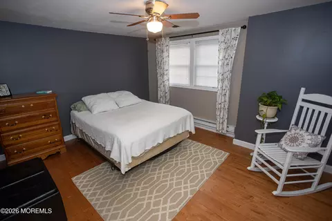 Bedroom - 40 Weldon Rd, Matawan, NJ 07747 photo 6 of 11