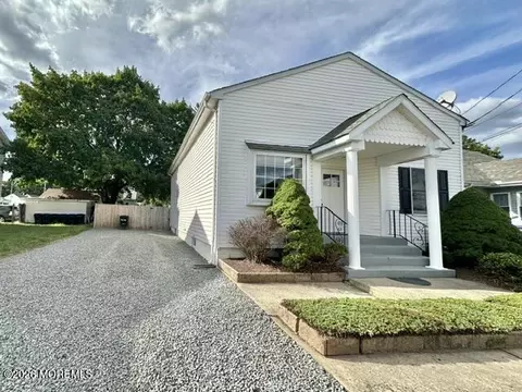 80 Main St, East Brunswick, NJ 08816