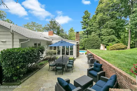Exterior - 19 Circle Dr, Rumson, NJ 07760 photo 6 of 12