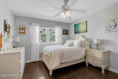 Bedroom - 19 Circle Dr, Rumson, NJ 07760 photo 5 of 5