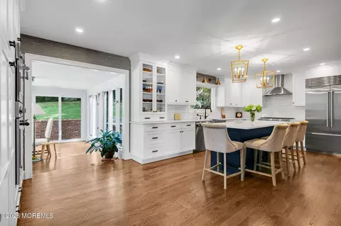 Kitchen - 19 Circle Dr, Rumson, NJ 07760 photo 3 of 6