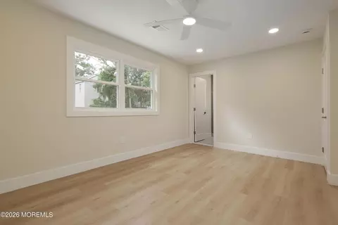 Bedroom - 1703 Whitcomb Rd, Forked River, NJ 08731 photo 2 of 5