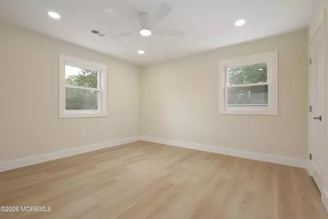 Bedroom - 1703 Whitcomb Rd, Forked River, NJ 08731 photo 4 of 5