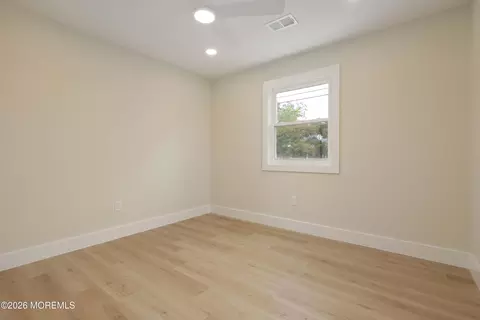 Bedroom - 1703 Whitcomb Rd, Forked River, NJ 08731 photo 5 of 5