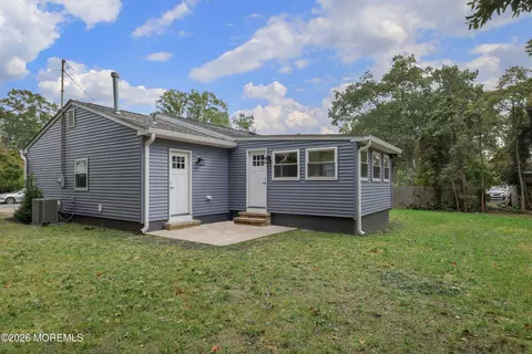 Exterior - 1703 Whitcomb Rd, Forked River, NJ 08731 photo 4 of 7